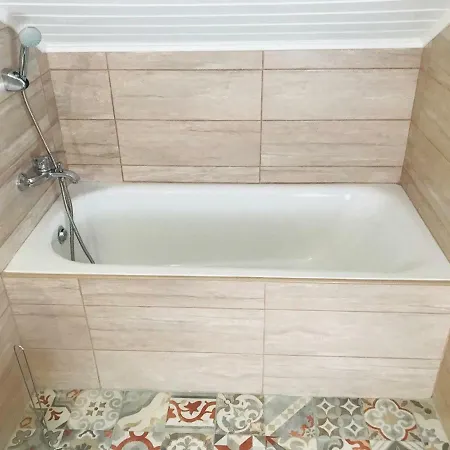 Vadszolo Apartmanhaz * Gyomaendrőd